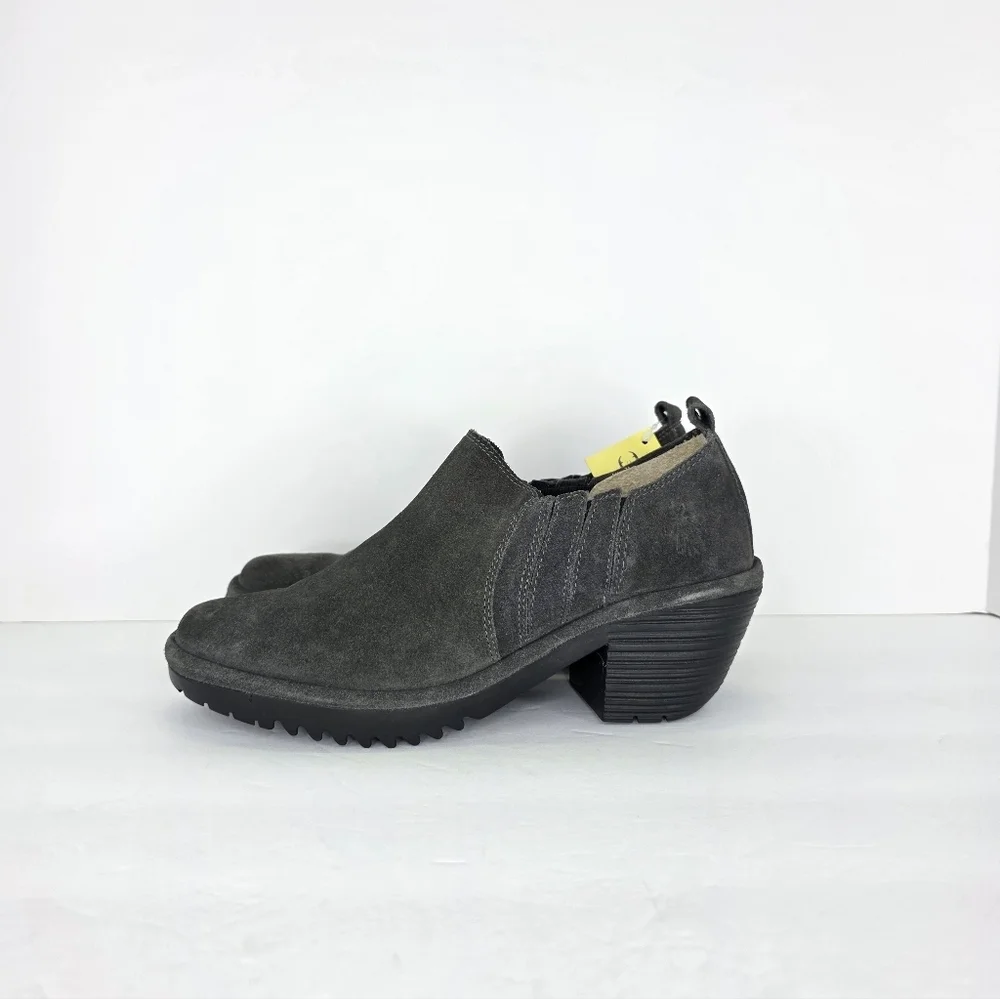 Fly London Wate Girl's Low Ankle Slip-On Booties Gray Suede Block Heel Size 13